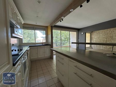 Appartement à louer 5 pièces 80.39m² - Photo 4