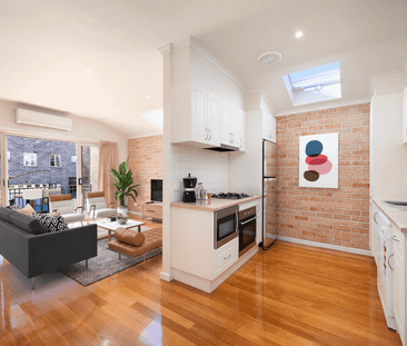 Inner-City Lifestyle Living - Photo 1