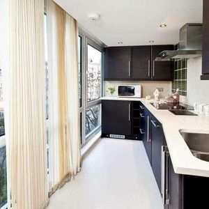 St. Johns Wood Park, Swiss Cottage, NW8 - Photo 2