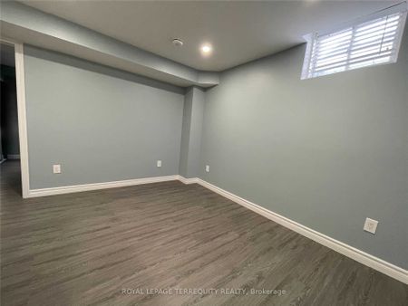 Detached Home For Lease | E8068316 - Photo 3