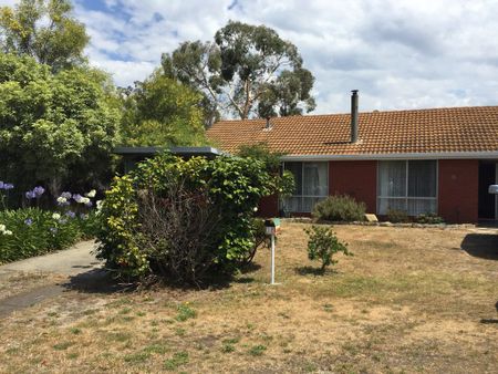Spacious family home close to the beach. - Photo 5