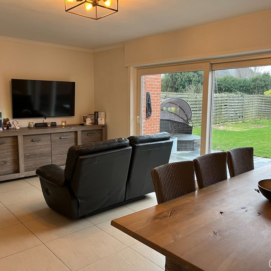 Instapklare woning te huur met 3 slaapkamers en tuin in centrum Tiegem - Foto 1