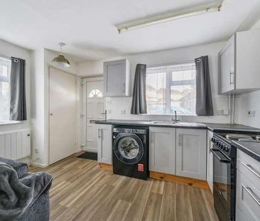 Akister Close, Buckingham, MK18 - Photo 6