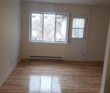 1 CH - 1 SDB - Montréal - $1,150 /mo - Photo 1