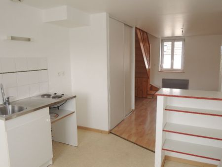 Appartement à louer - REIMS PROCHE BD ST MARCEAUX / CERNAY - Photo 4