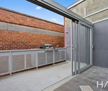 1/220 Murray St, Hobart - Photo 1