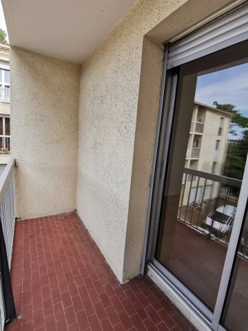Location Appartement 1 pièce 20m² NIMES 30000 - Photo 5
