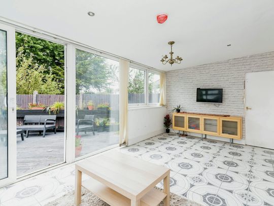 Semi-detached house to rent on - Photo 1