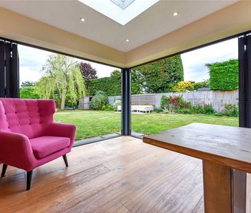 A superbly appointed detached property in a quiet cul-de-sac within... - Photo 6