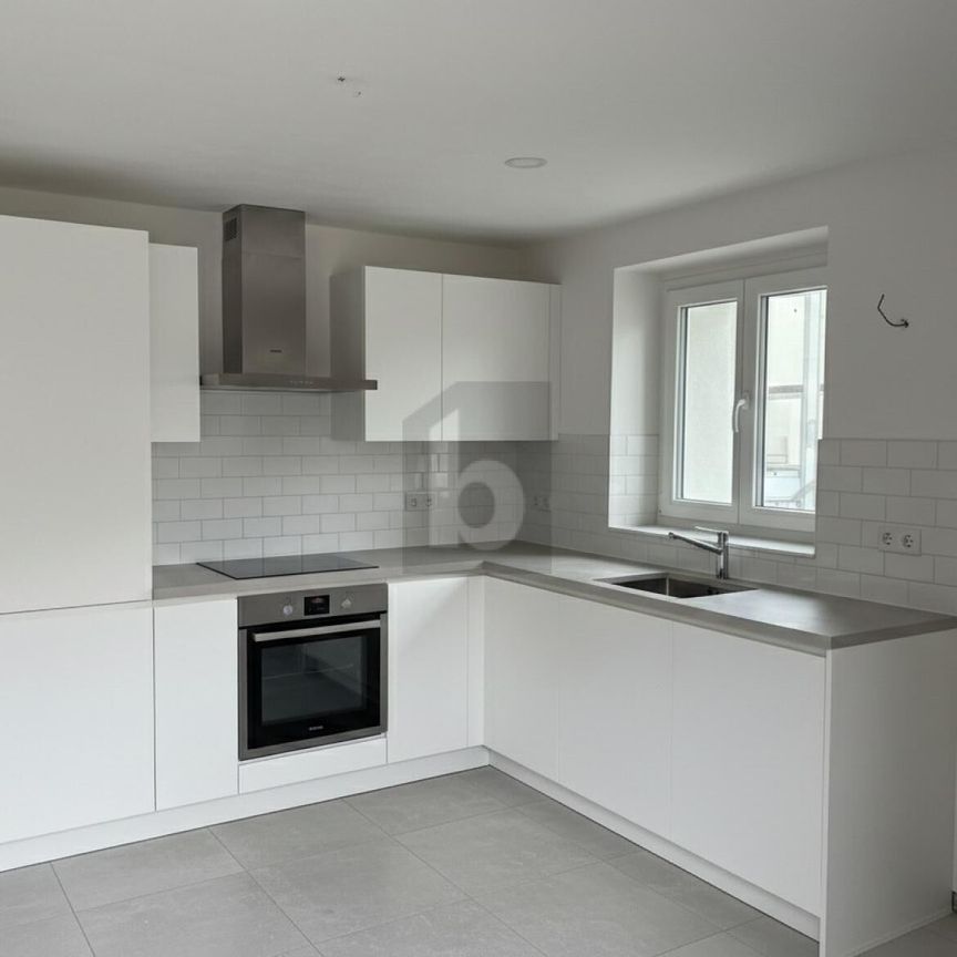 RARE, LUMINOUS, FUNCTIONAL AND ECO-RESPONSIBLE - Foto 1