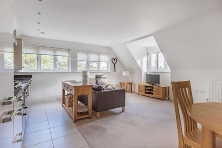 1 bedroom apartment to rent - Photo 2