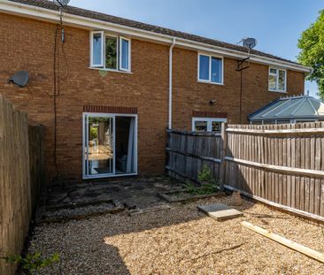2 bedroom terraced house to rent - Photo 5
