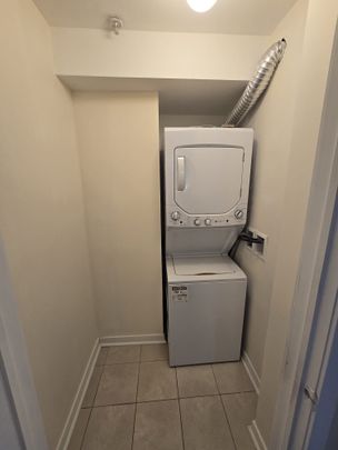 For Lease - 6 Dayspring Circle Unit# 215, Brampton, Ontario - Photo 1