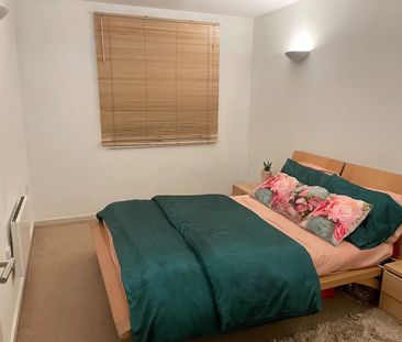 1 Bed Flat, Goulden Street, M4 - Photo 2