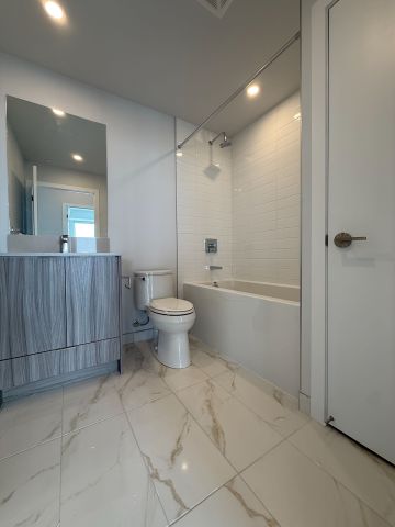 For Lease - 430 Square One Drive Unit# 4807, Mississauga, Ontario - Photo 2