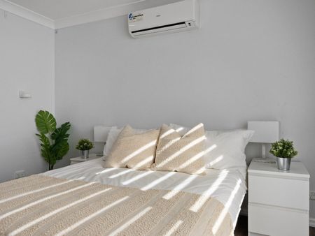 Petersham - Photo 4