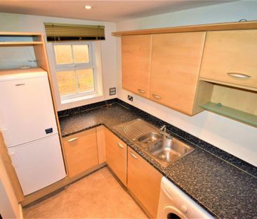 2 bedroom apartment to rent - Photo 6
