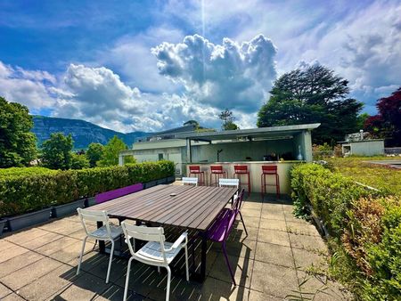 Fully Rent Furnished - Stunning Loft in TROINEX with Private Garden & Rooftop Terrace, Turnkey - Foto 4