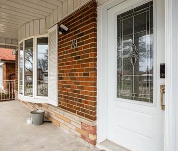 For Lease - 70 Moraine Hill Drive Unit# Main, Toronto, Ontario - Photo 4