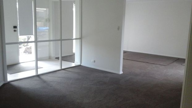 21 Gollop Crescent, Redwood Park, SA 5097 - Photo 1