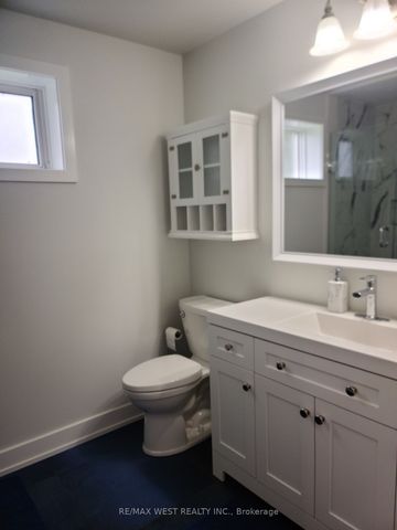 For Lease - 16 Stocco Court, Vaughan, Ontario - Photo 5