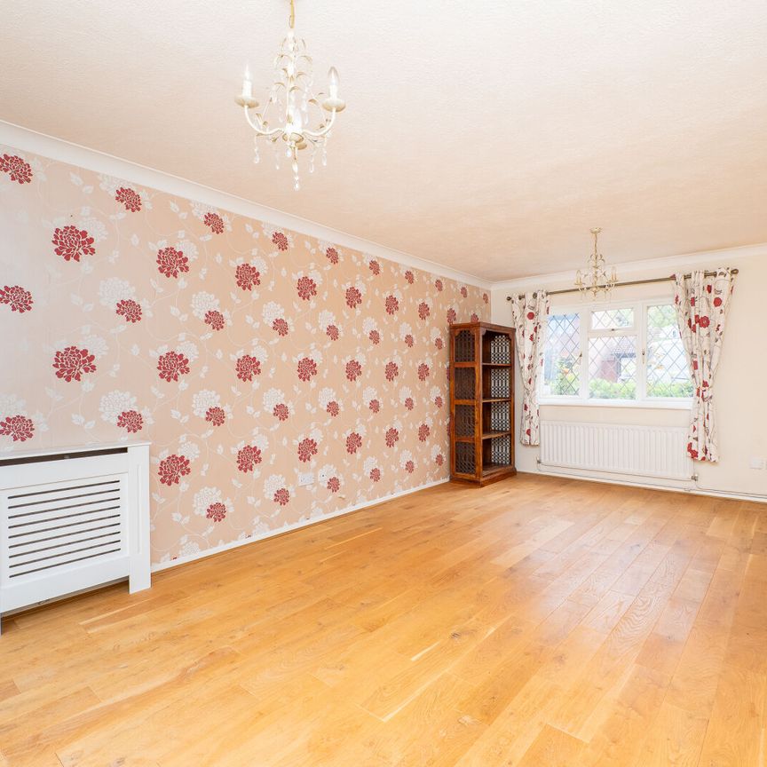 Balmoral Way, Sutton, SM2 - Photo 1