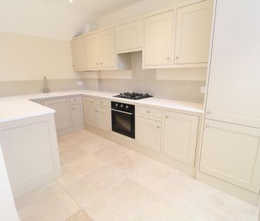 2 bedroom barn conversion to rent - Photo 1