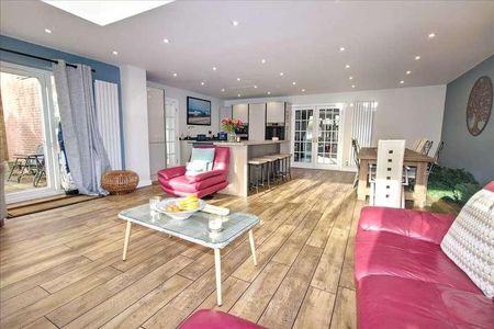 Glynwood Close, Northburn Lea, Cramlington, NE23 - Photo 2