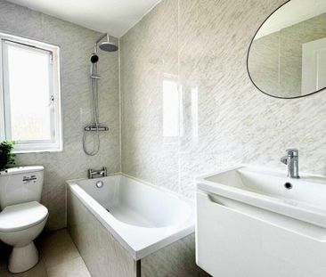 2 bedroom terraced house to rent - Photo 6