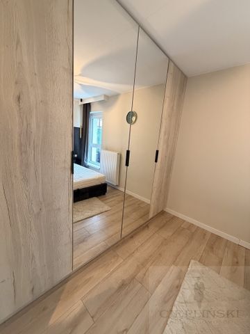 Nowoczesne 2-pokojowe mieszkanie z 18m tarasem - Photo 5