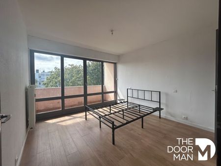 Location Appartement 3 pièces Meublé 66m² BOURGES 18000 - Photo 3