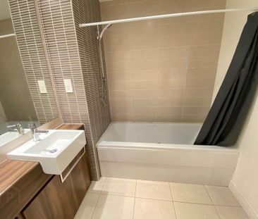 Apt 8 09 The Arc, Queens Road, Belfast, BT3 9FG - Photo 1