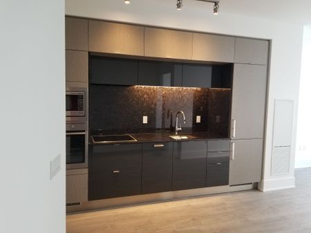 For Lease - 10 York Street Unit# 4812, Toronto, Ontario - Photo 3