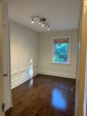 For Lease - 1621 Mount Pleasant Road, Toronto, Ontario - Photo 1