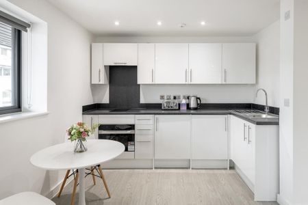 Studio to rent - Photo 3