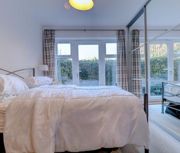 2 bedroom apartment to rent - Photo 6