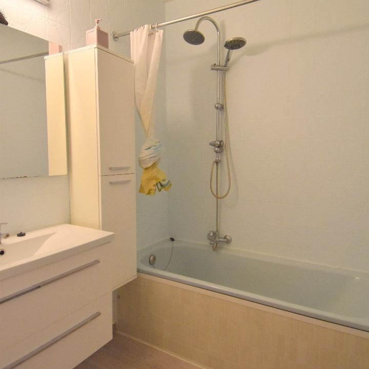 Charmant 2 slaapkamer appartement in hartje Gullegem - Foto 1