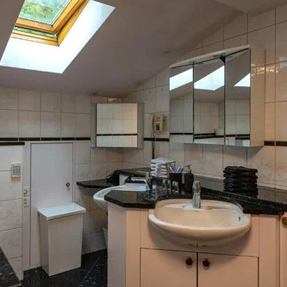 Ruhiges Doppelzimmer in ländlicher Lage mit Gartenblick - Photo 3
