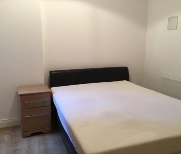 80 Eglantine Avenue, Belfast, BT9 6EU - Photo 4