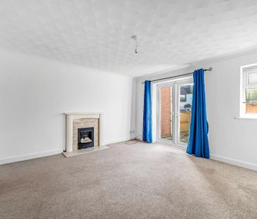 2 bedroom terraced house to rent - Photo 2