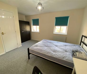 Wright Way, Stoke Park - Photo 3