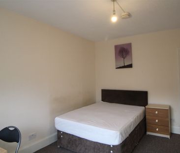 St. Botolphs Street, Colchester - Photo 6