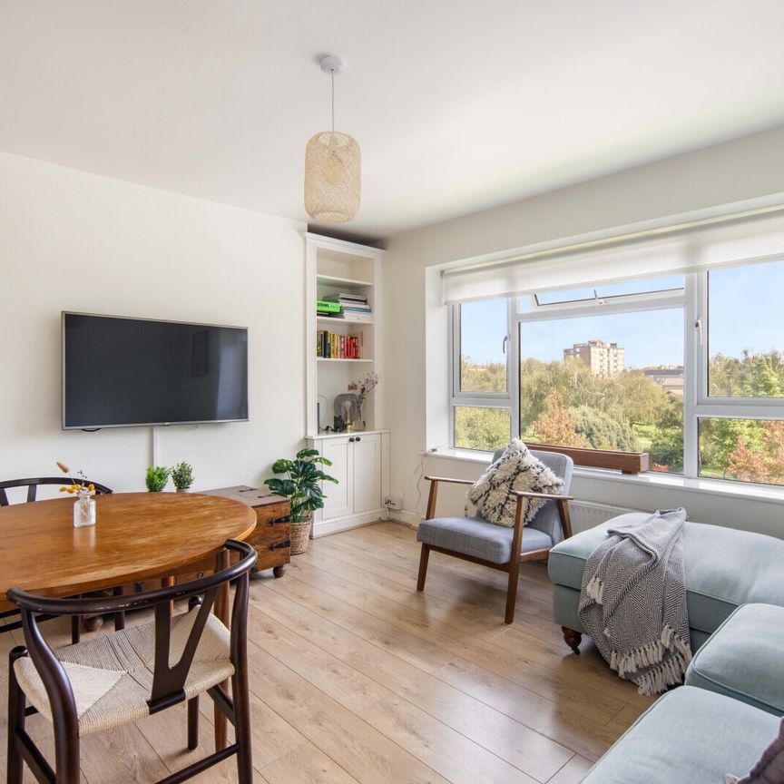 Queensbridge Court, E2 - Photo 1