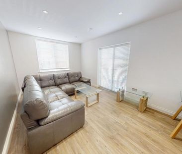 2 bedroom apartment to rent - Photo 2