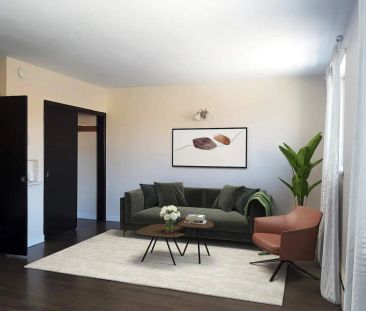 Stanley Park — 1 Bedroom - Photo 1