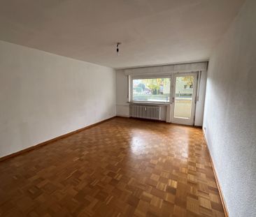 Schöne 3-Zimmer-Wohnung mit Badezimmer und Gäste-WC zu vermieten! - Photo 2