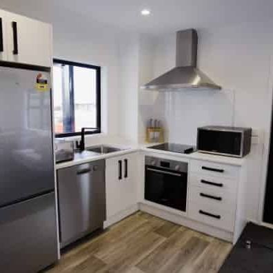 Fully Furnished Studio Units - Photo 1