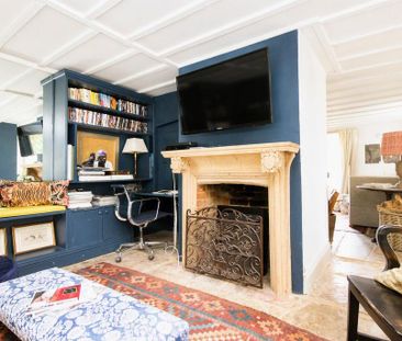 4 bedroom detached house to rent - Photo 1