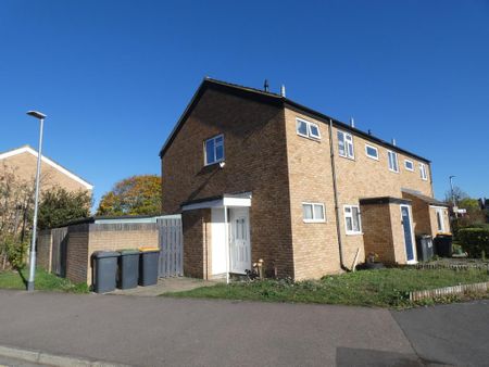2 bedroom end of terrace house to rent - Photo 2