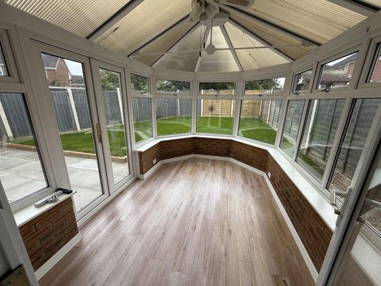 3 bedroom detached house to rent - Photo 1